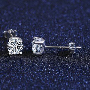 1 Carats Moissanite Stud Earrings- Ideal Gift For Her